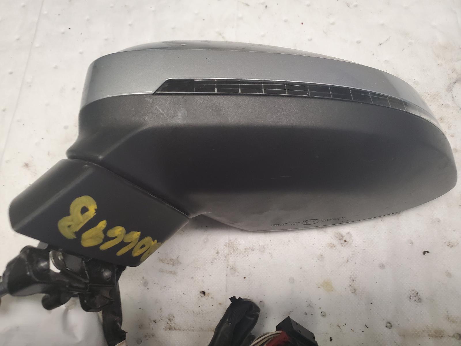Side View Mirror for Audi vehicles