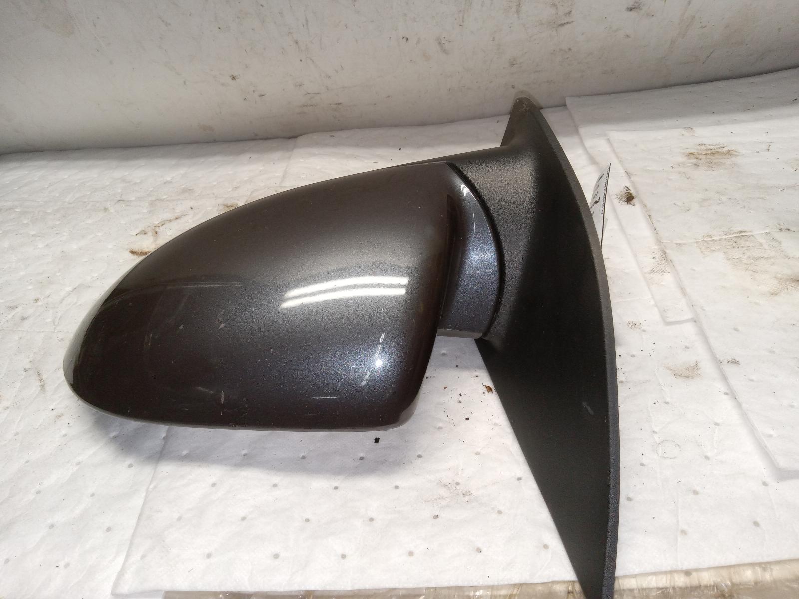 Side View Mirror for Chevrolet and Pontiac vehicles