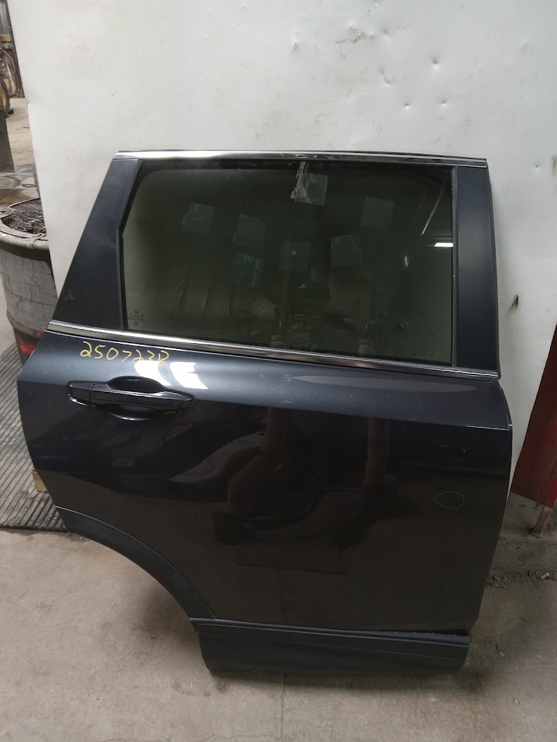 Rear Side Door Assembly for Dodge, Plymouth and Chrysler vehicles