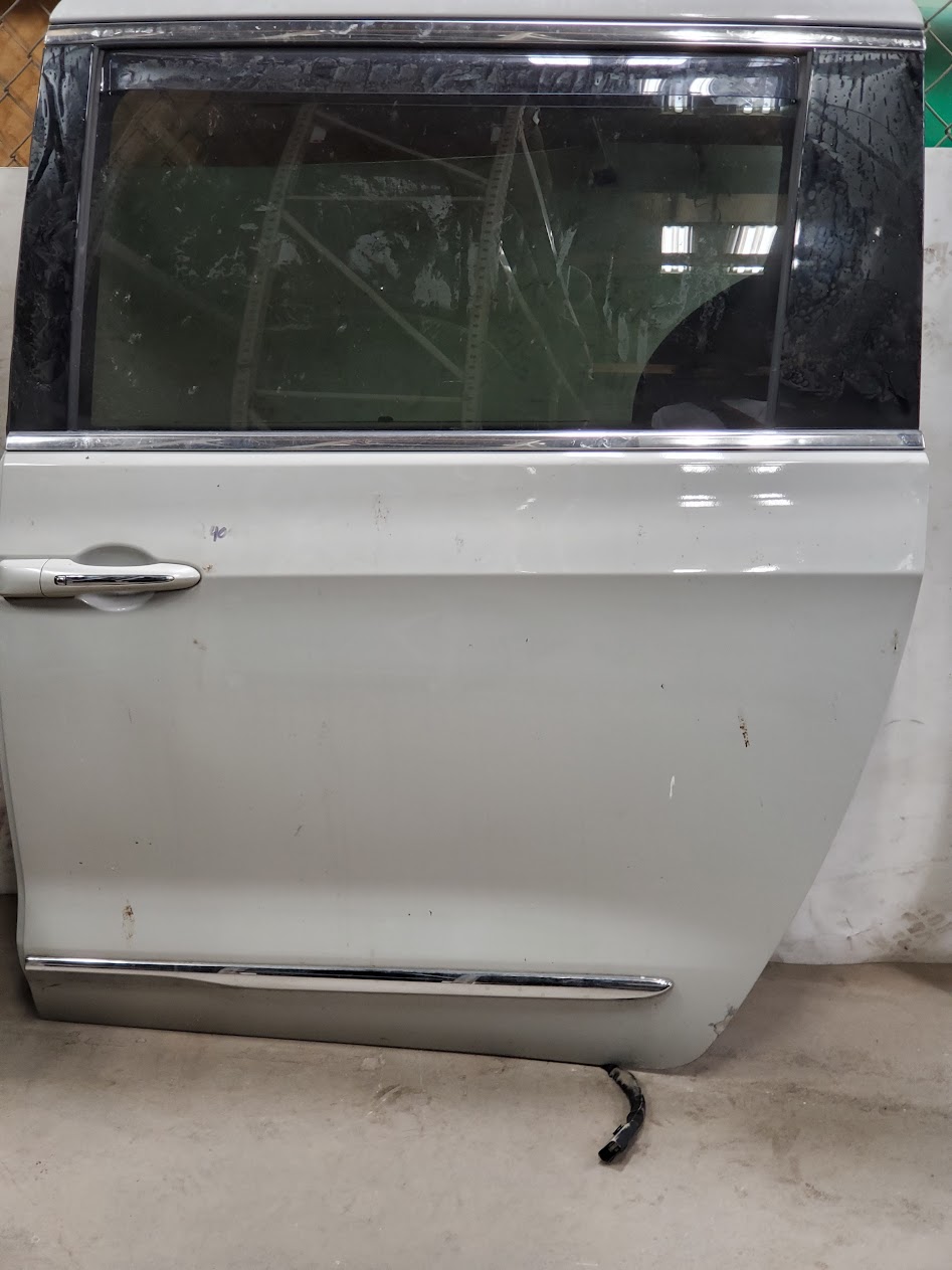 Rear Side Door Assembly for Dodge, Plymouth and Chrysler vehicles