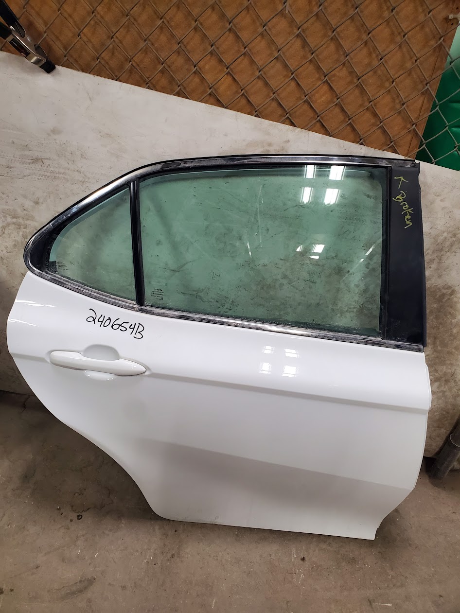 Rear Side Door Assembly for Toyota vehicles
