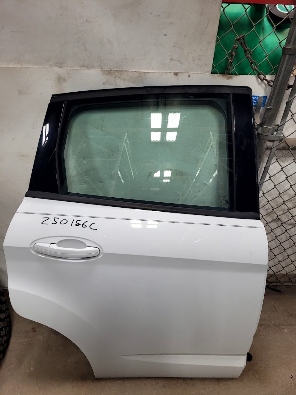 Rear Side Door Assembly for Ford vehicles