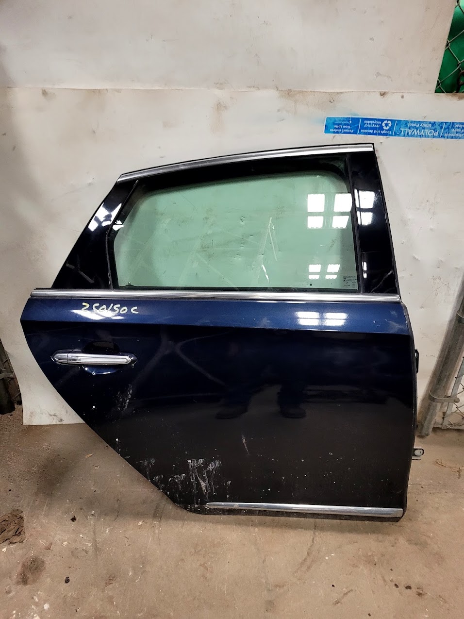 Rear Side Door Assembly for Cadillac vehicles