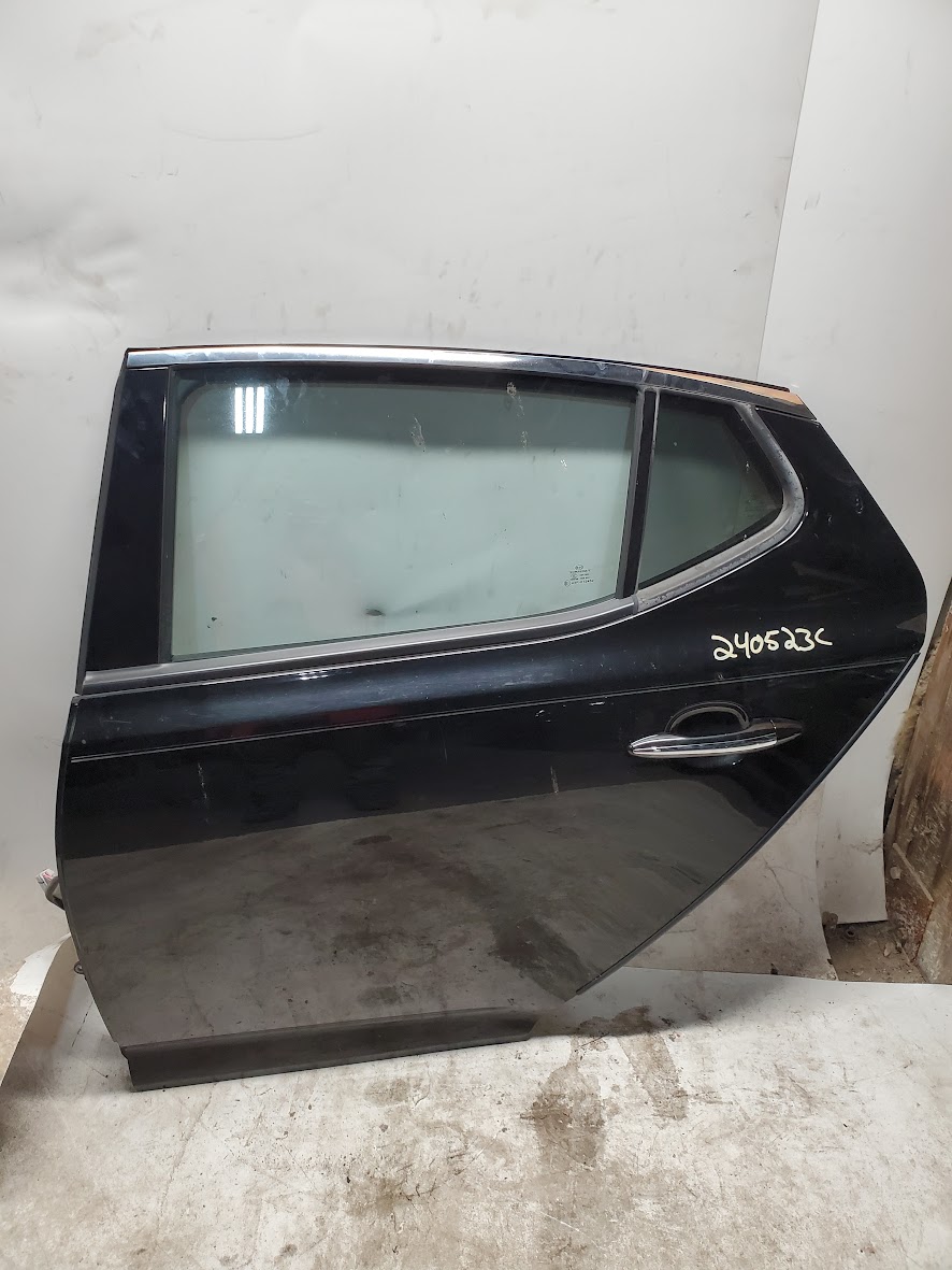 Rear Side Door Assembly for Kia vehicles