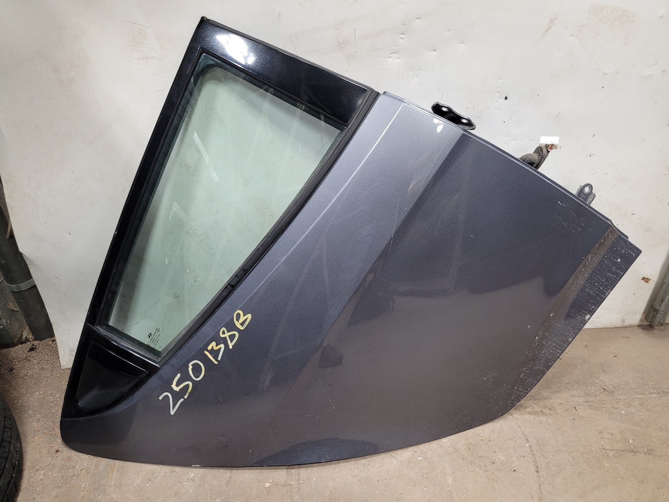 Rear Side Door Assembly for Hyundai vehicles