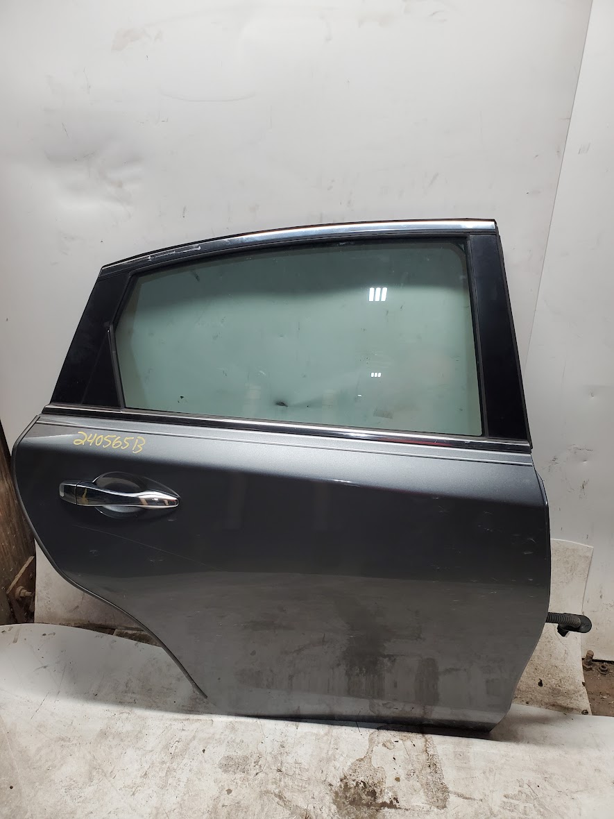 Rear Side Door Assembly for Nissan vehicles