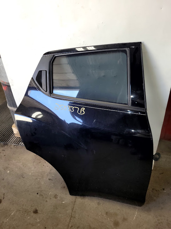 Rear Side Door Assembly for Nissan vehicles