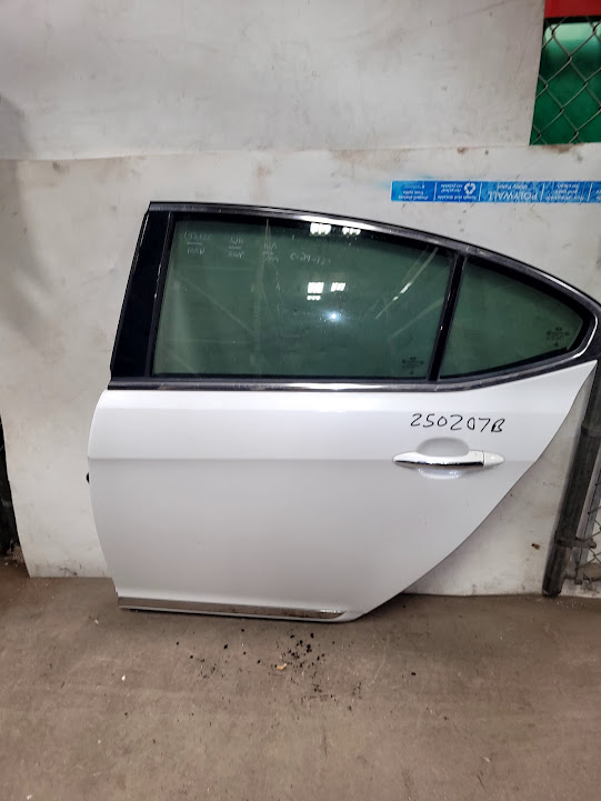 Rear Side Door Assembly for Kia vehicles