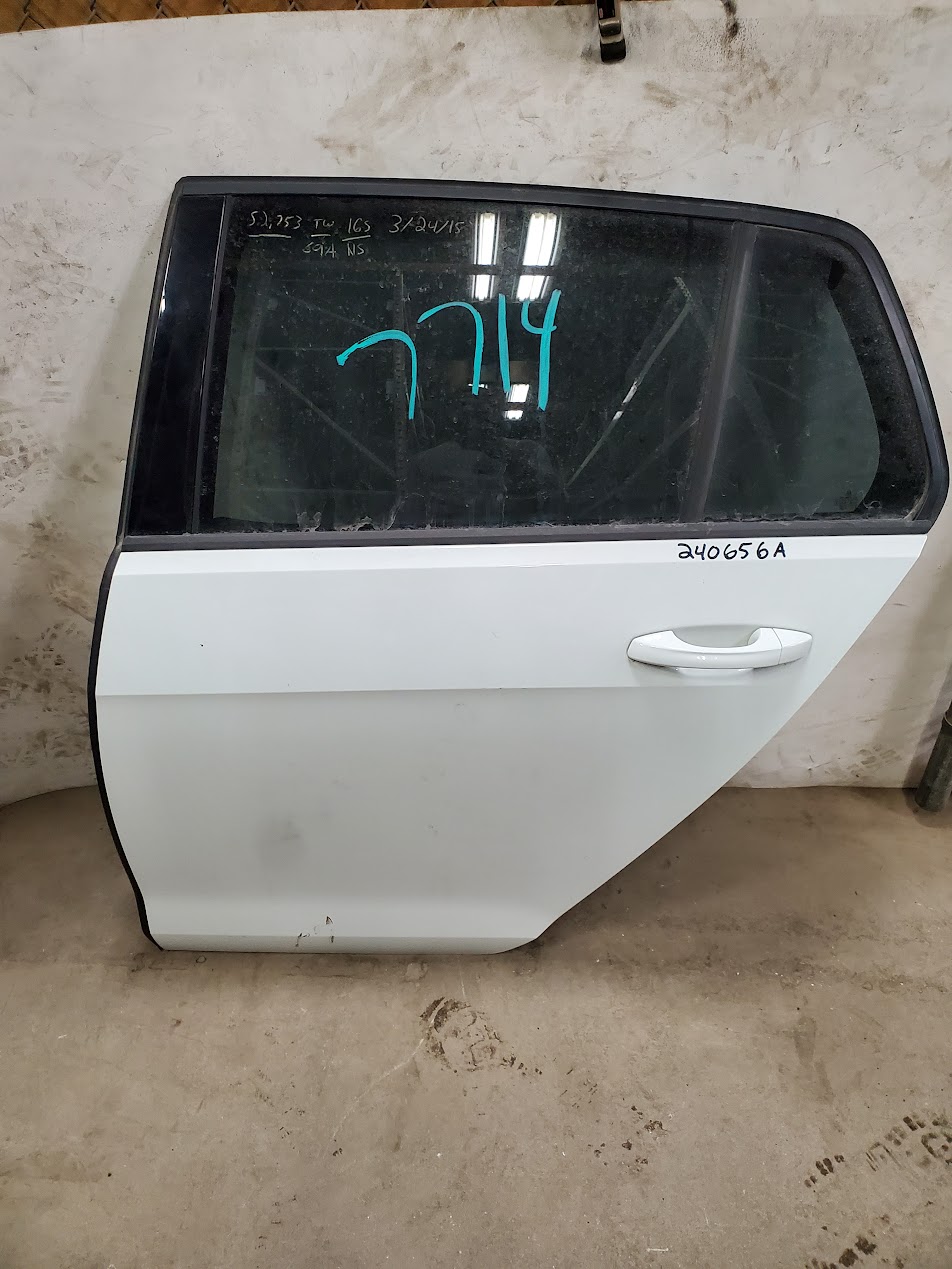 Rear Side Door Assembly for Volkswagen vehicles