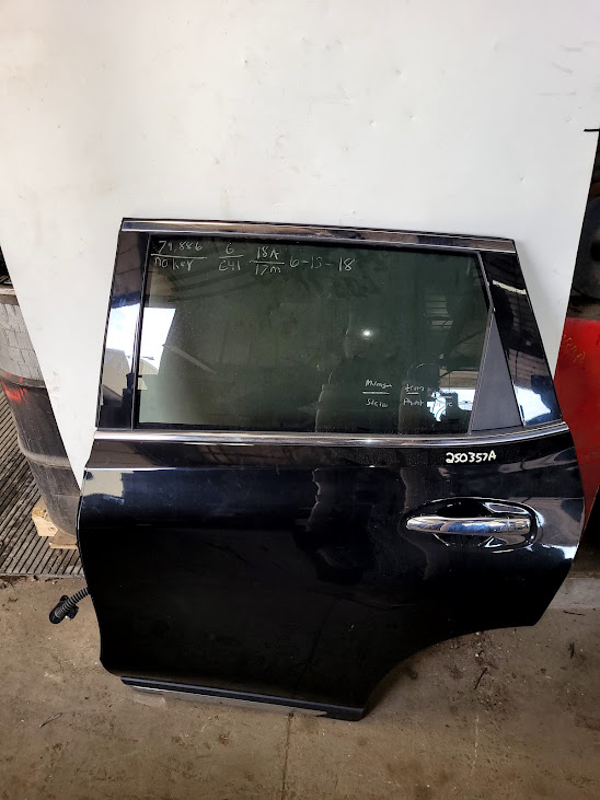 Rear Side Door Assembly for Nissan vehicles