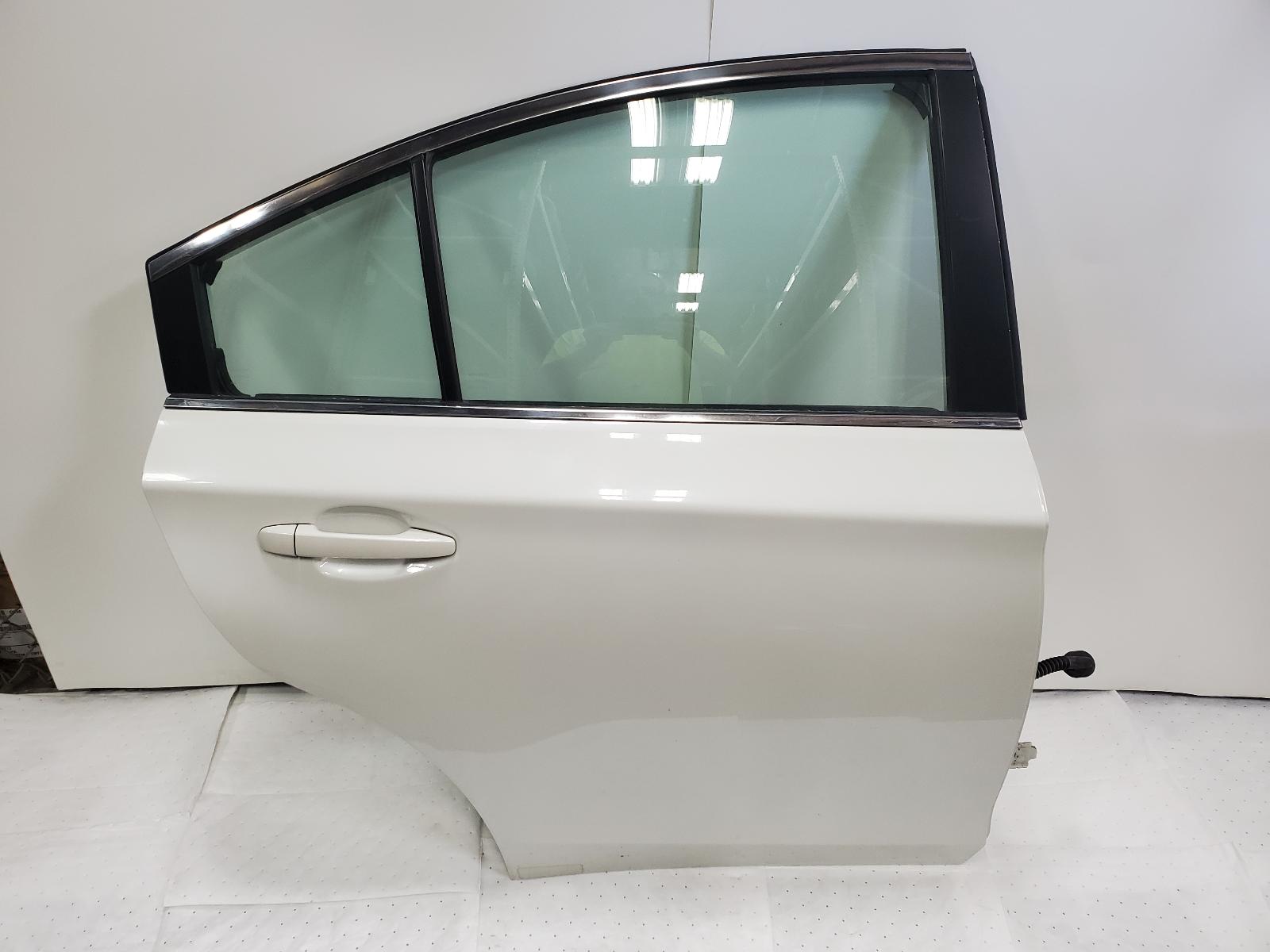 Rear Side Door Assembly for Subaru vehicles