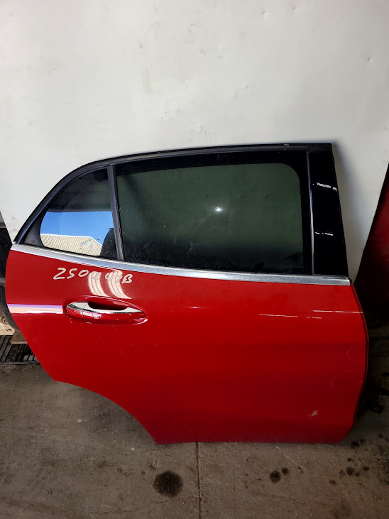 Rear Side Door Assembly for Mercedes-Benz vehicles