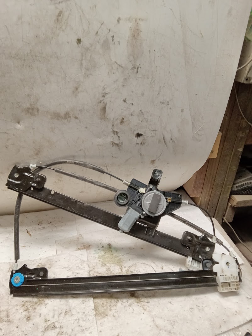 Rear Door Window Regulator for Kia vehicles