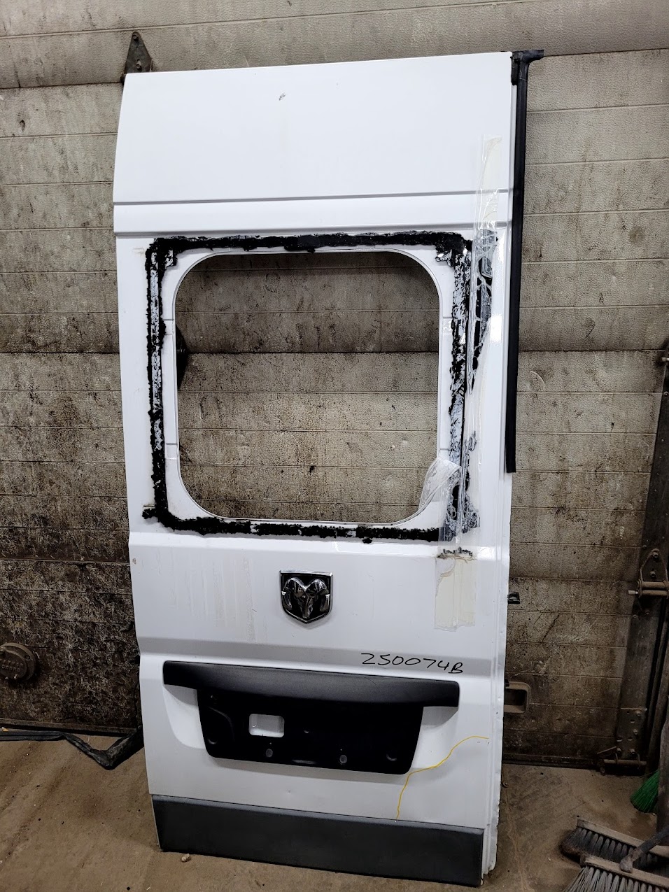 Rear Back Door Assembly for Dodge vehicles