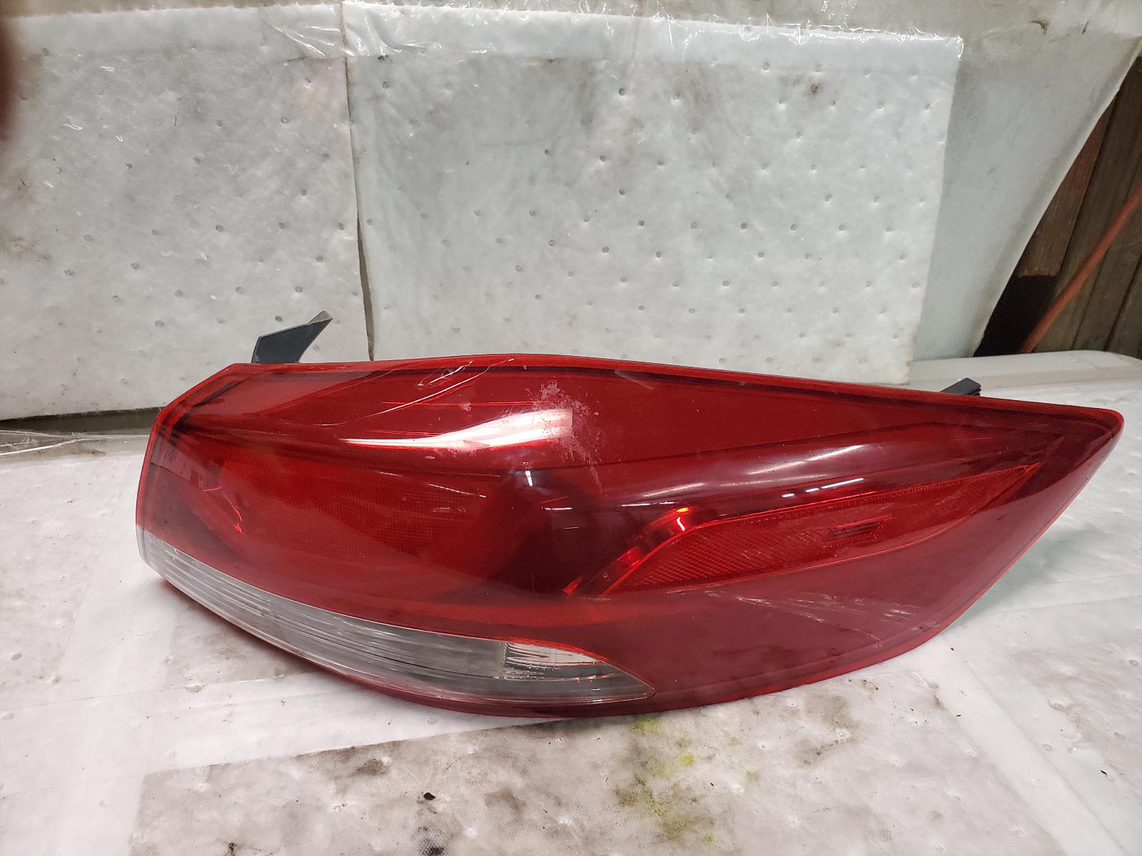 Taillight Assembly for Hyundai vehicles