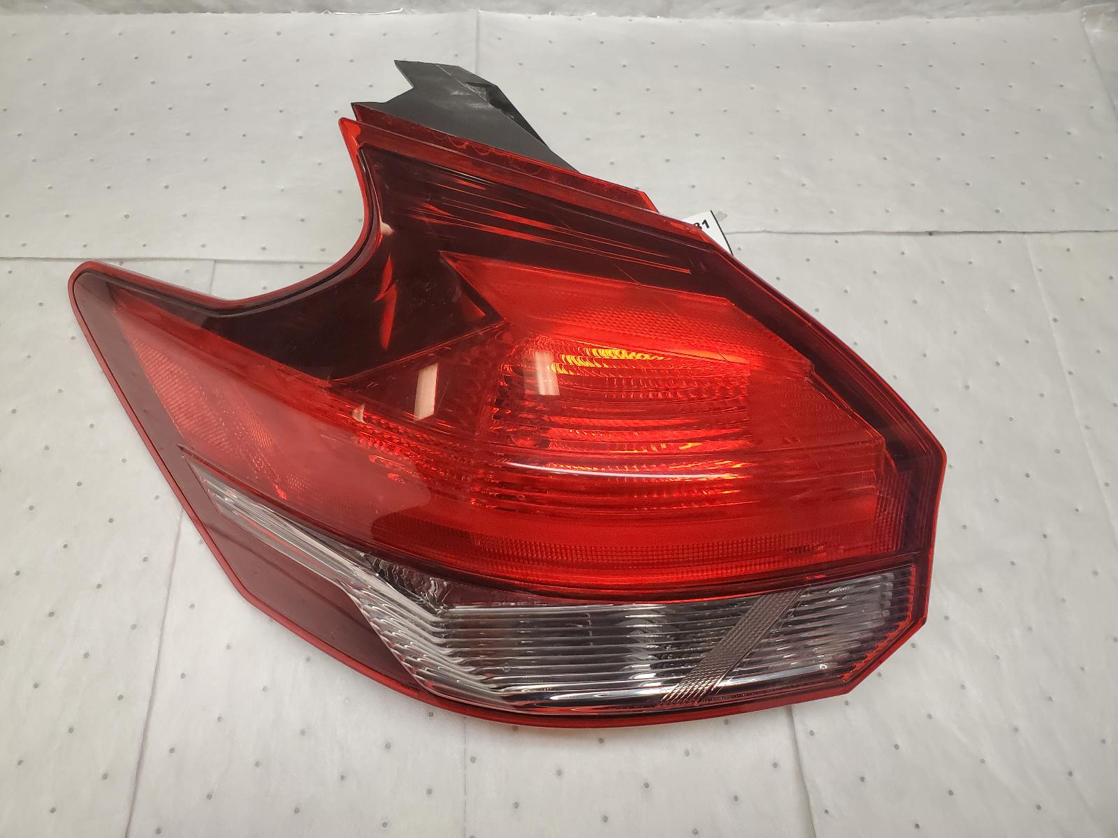 Taillight Assembly for Nissan vehicles