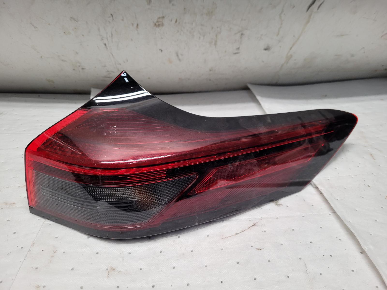 Taillight Assembly for Nissan vehicles