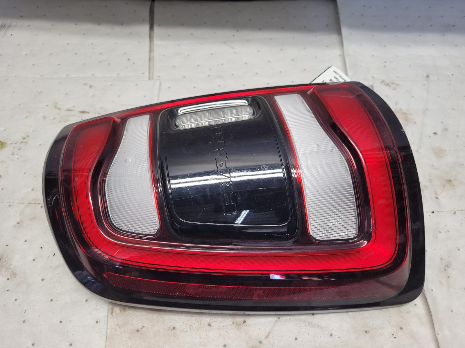 Taillight Assembly for Dodge vehicles
