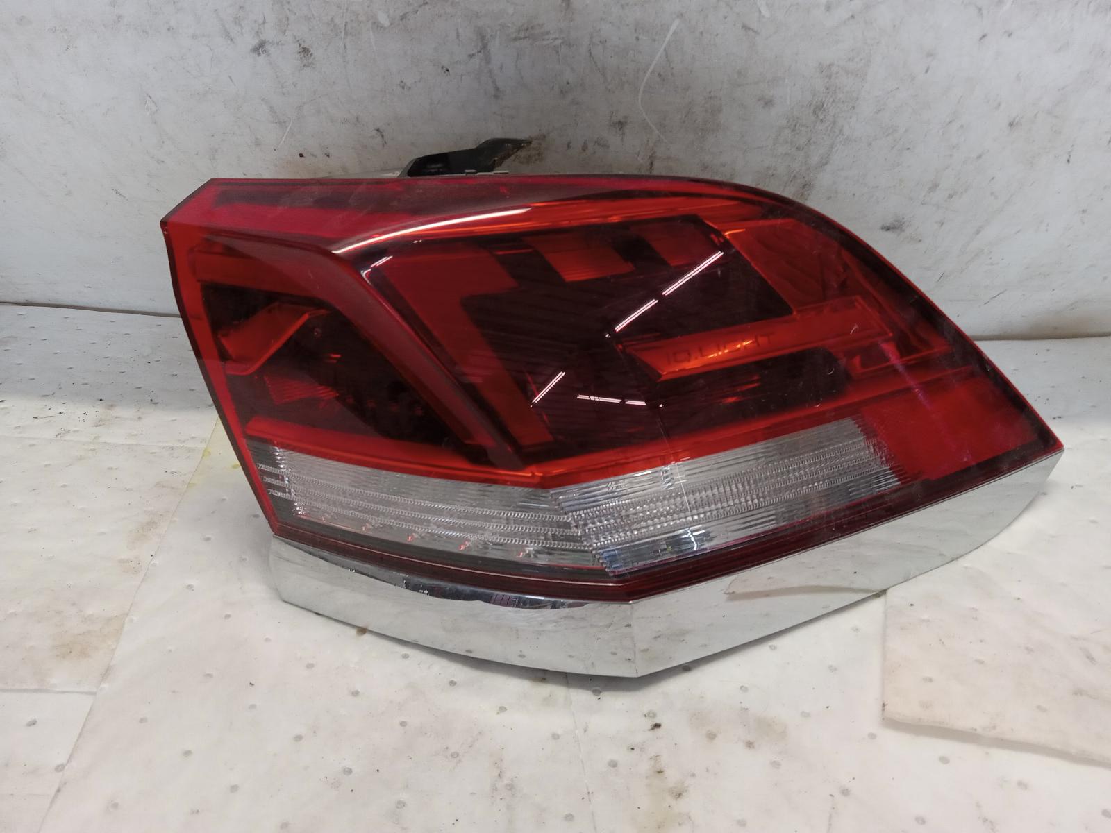 Taillight Assembly for Volkswagen vehicles