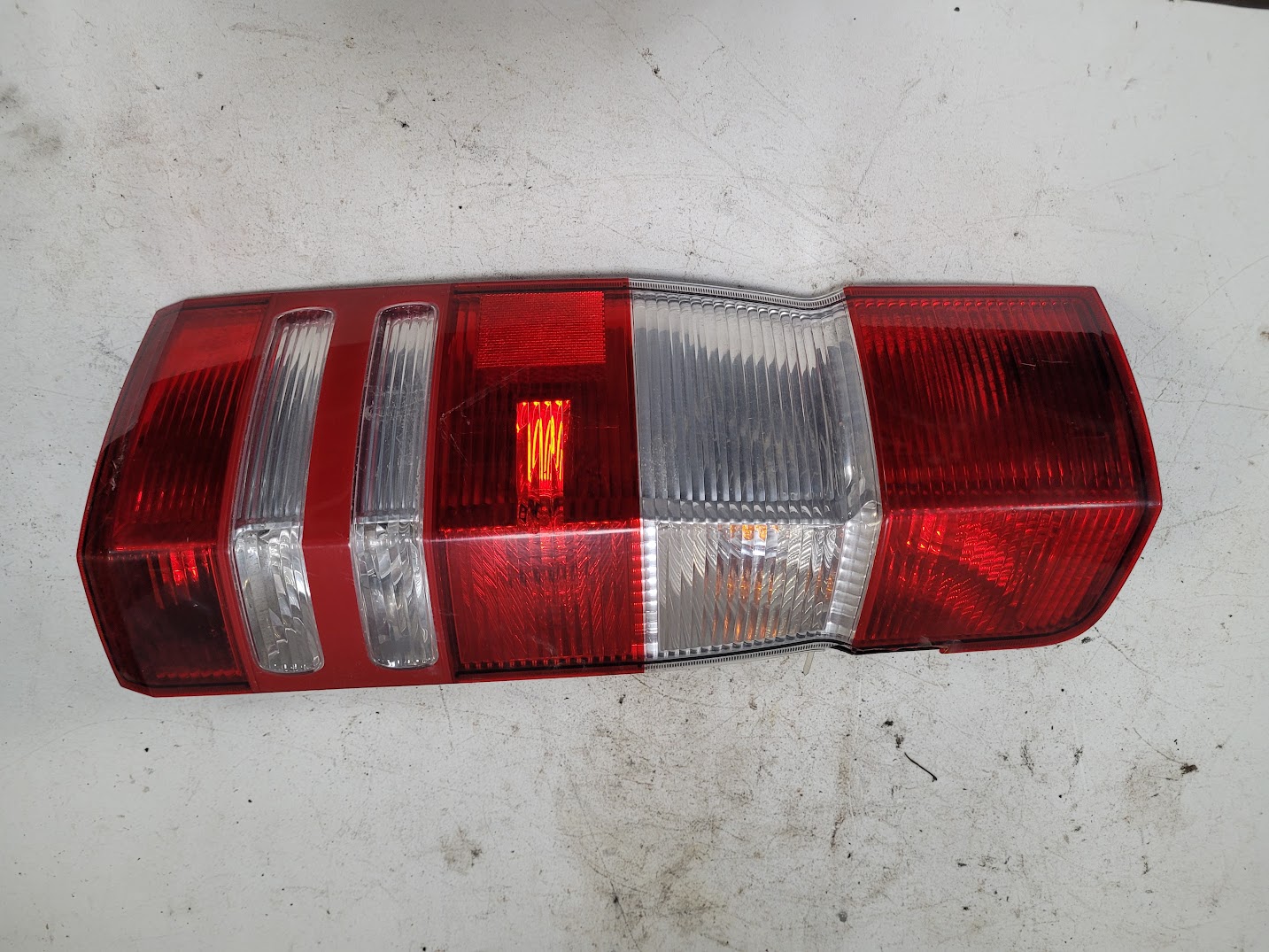 Taillight Assembly for Mercedes-Benz vehicles