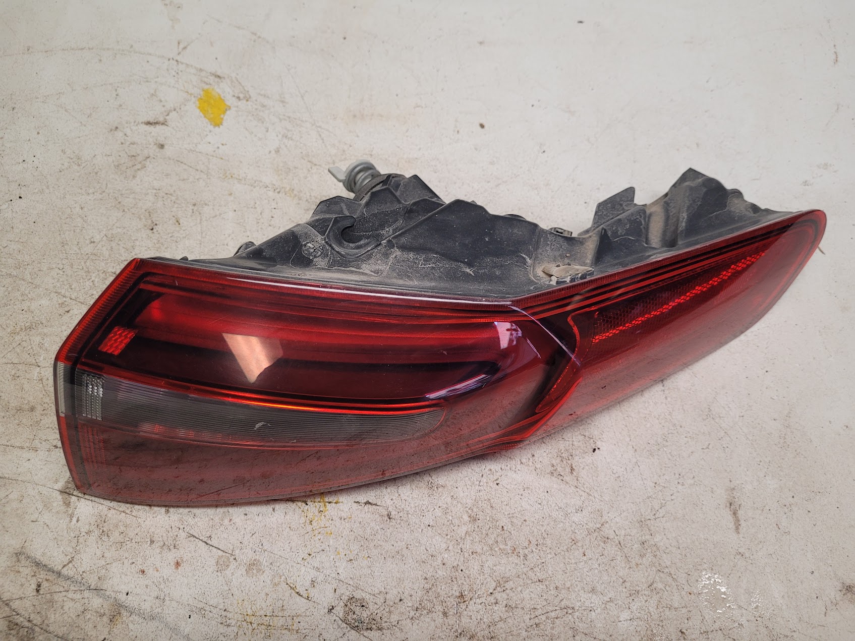 Taillight Assembly for Alfa-Romeo vehicles