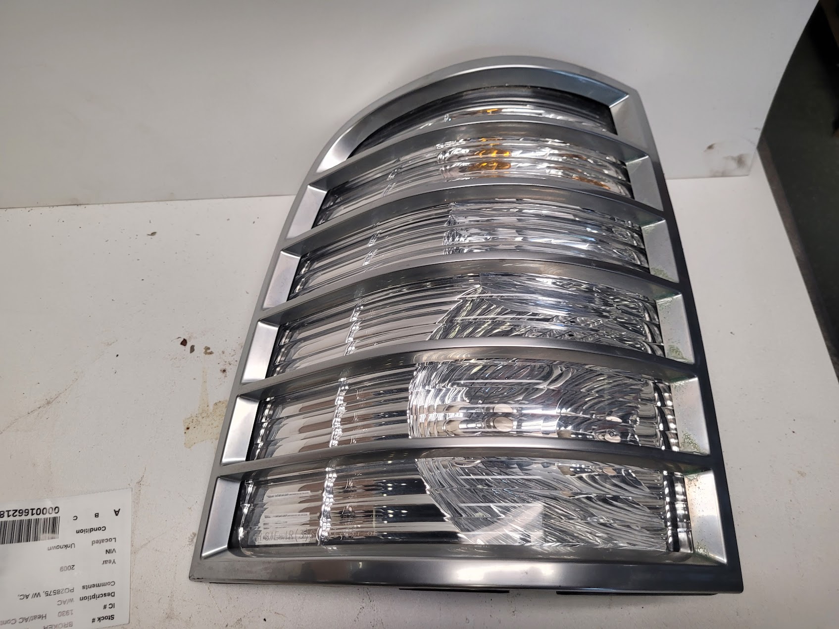 Taillight Assembly for Mercury vehicles
