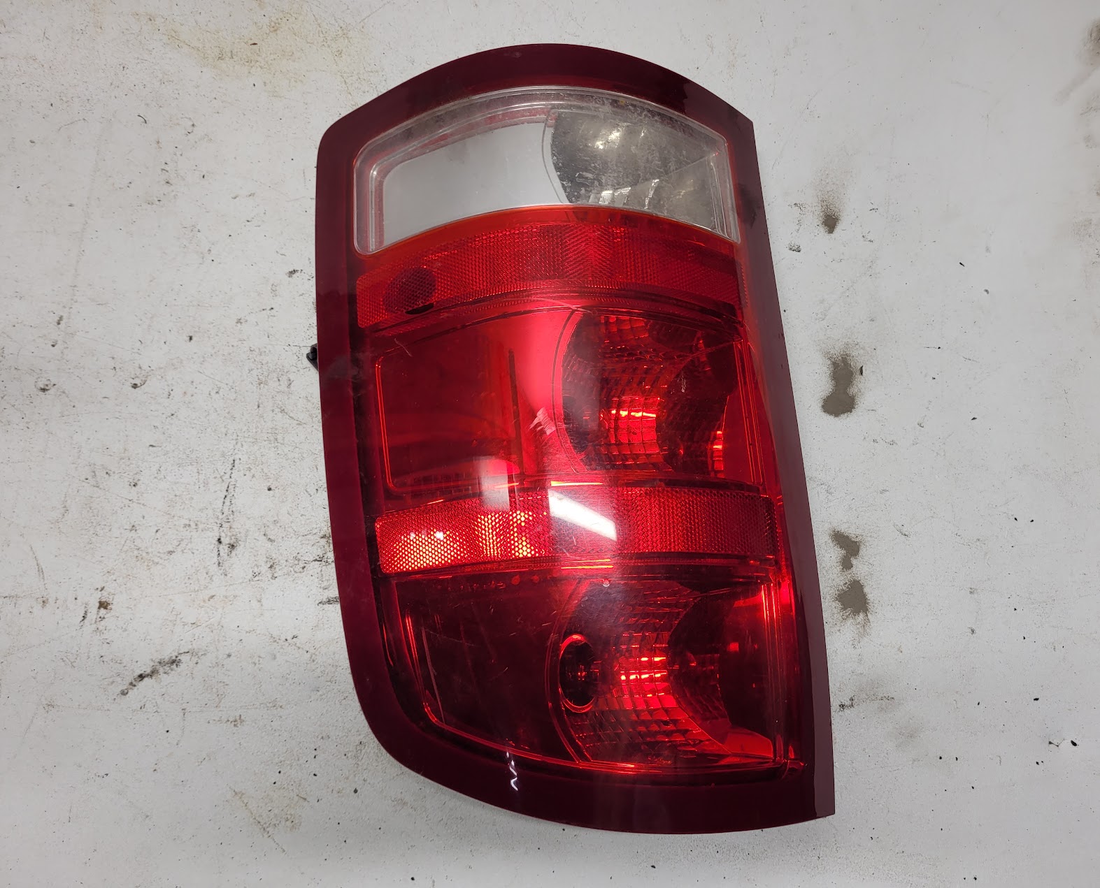 Taillight Assembly for GMC vehicles
