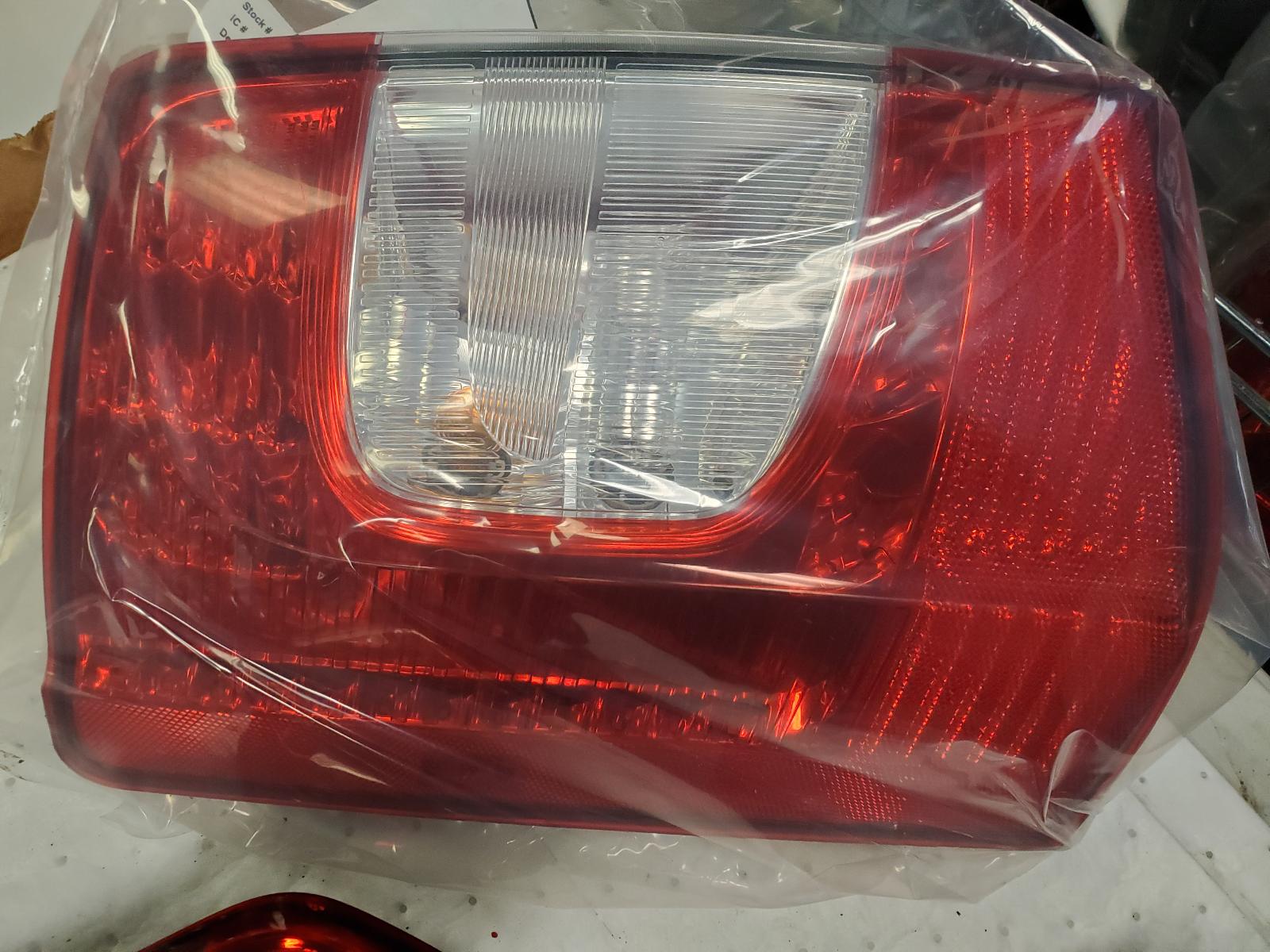 Taillight Assembly for Chrysler vehicles
