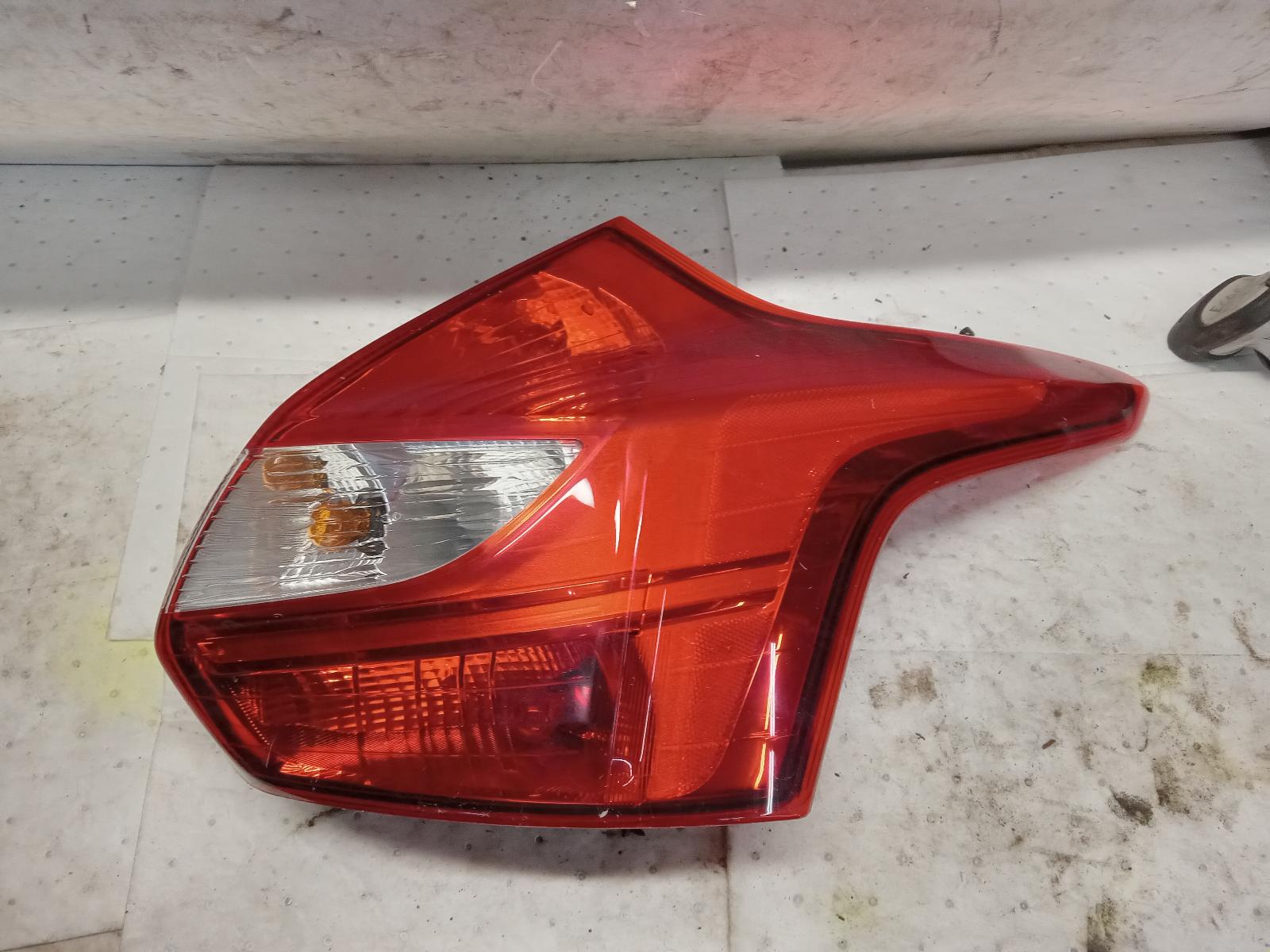 Taillight Assembly for Ford vehicles