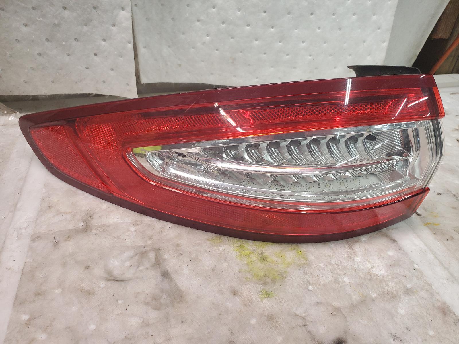 Taillight Assembly for Ford vehicles