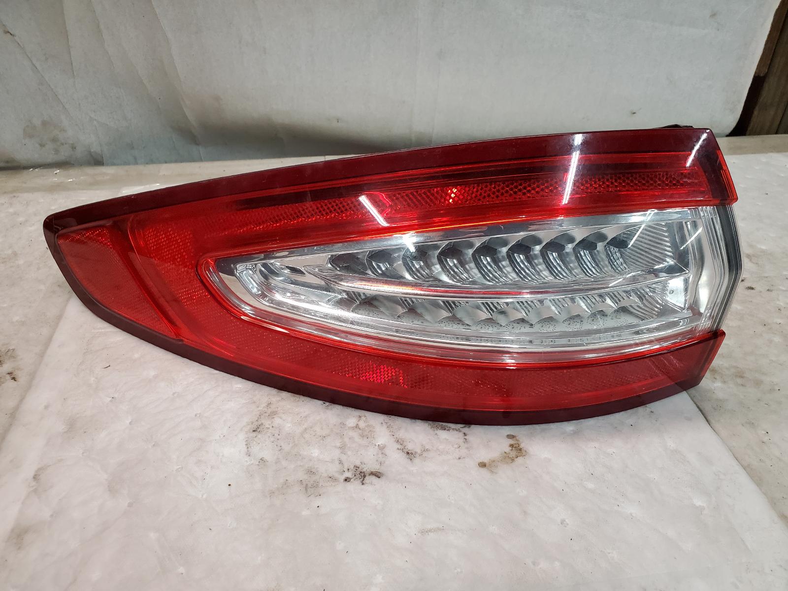 Taillight Assembly for Ford vehicles