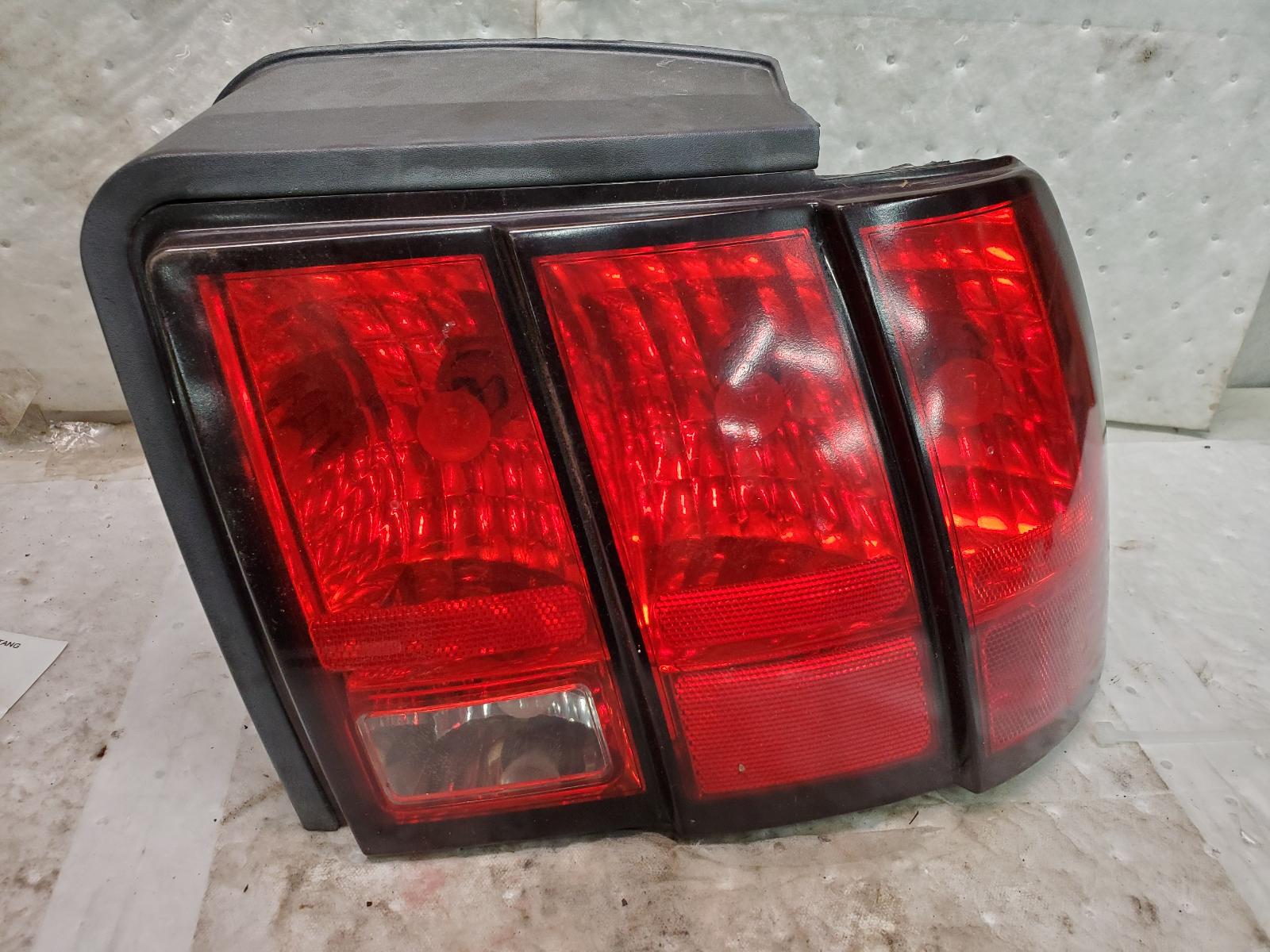 Taillight Assembly for Ford vehicles