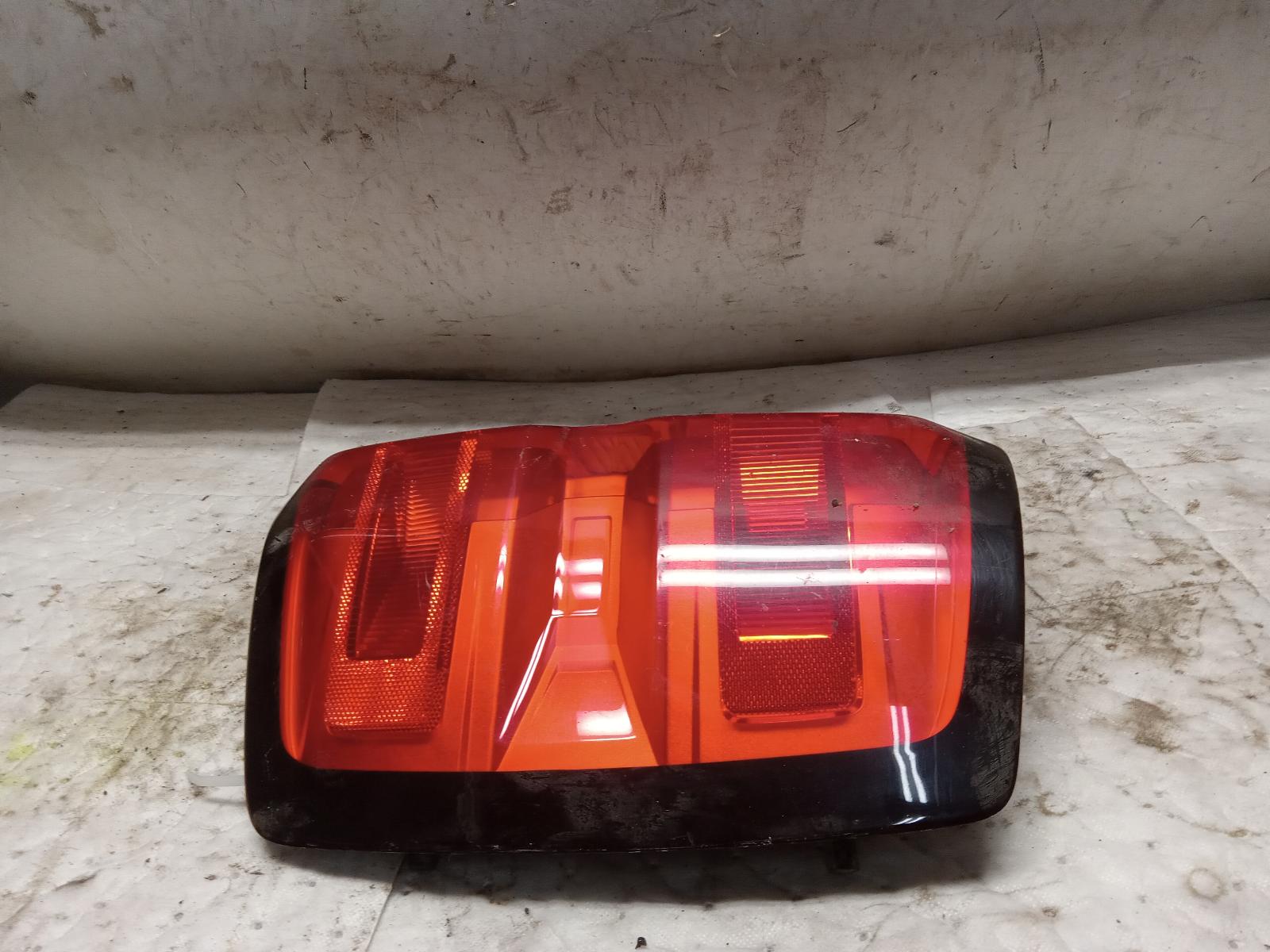 Taillight Assembly for Chevrolet and GMC vehicles