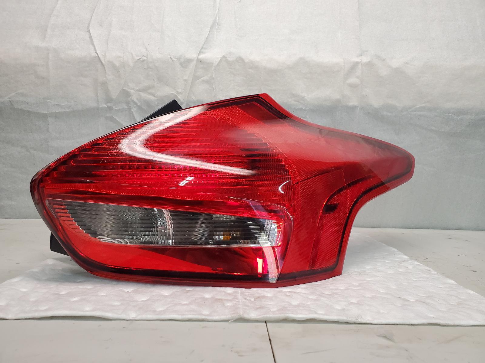 Taillight Assembly for Ford vehicles