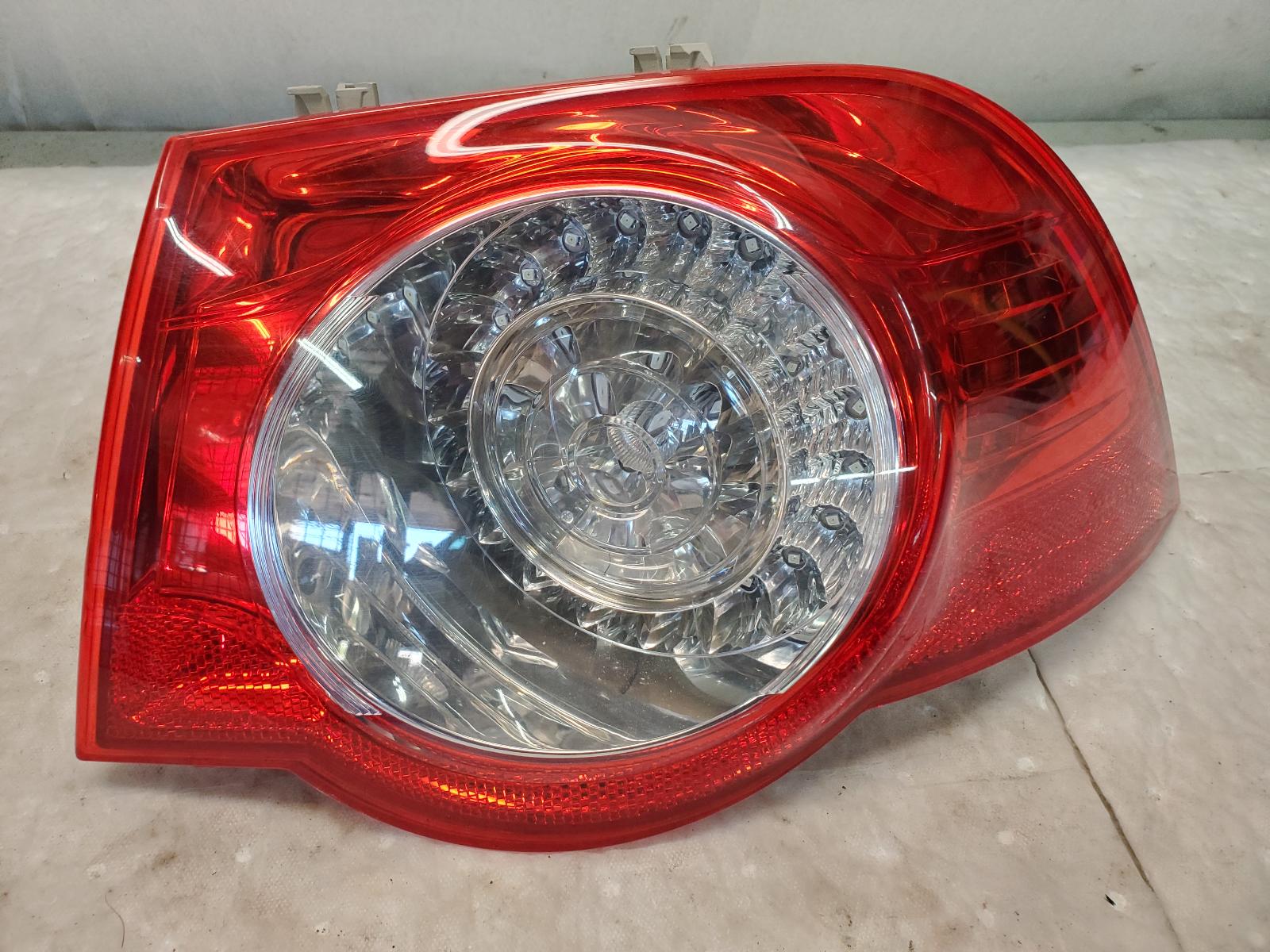 Taillight Assembly for Volkswagen vehicles