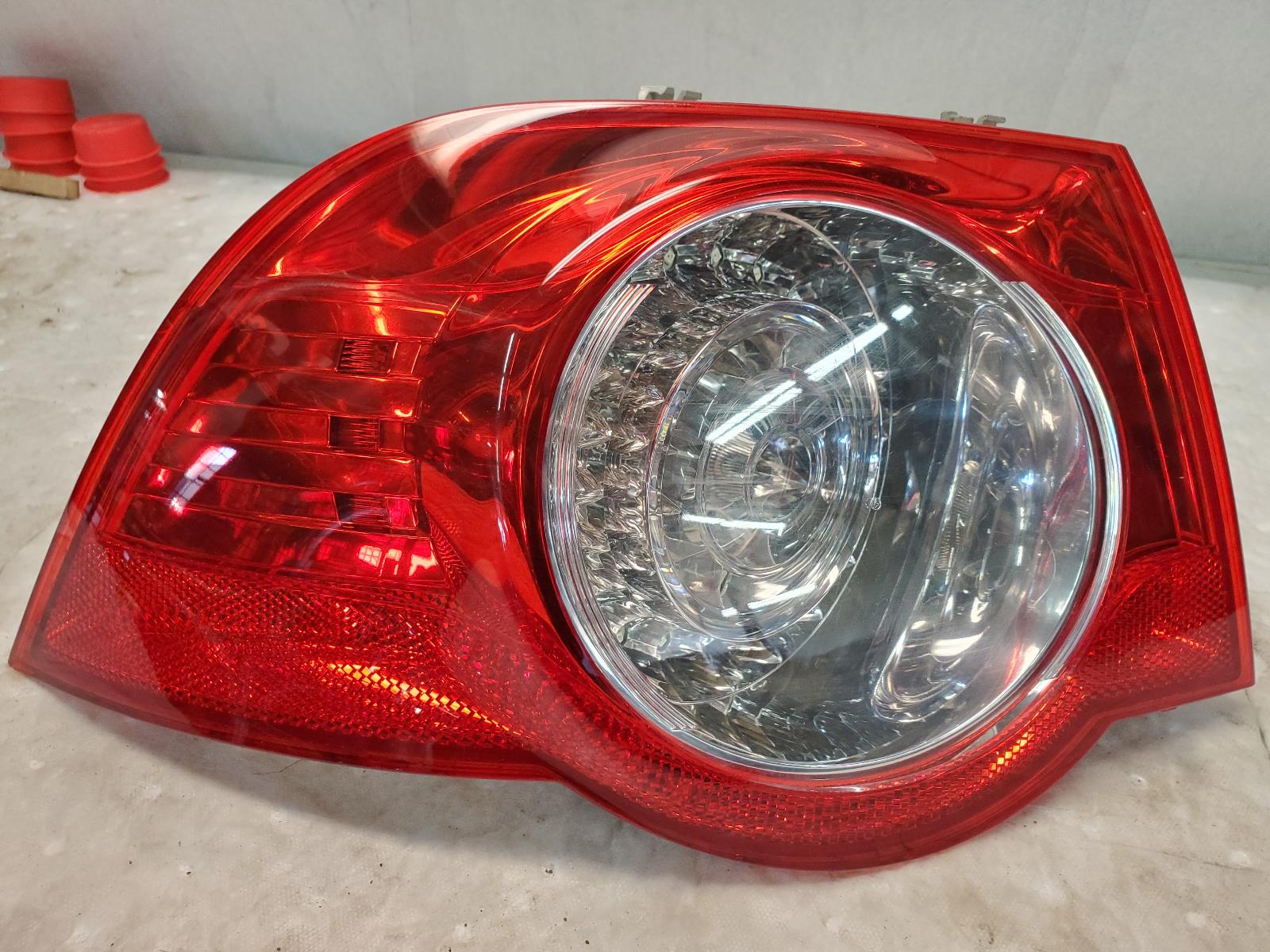 Taillight Assembly for Volkswagen vehicles