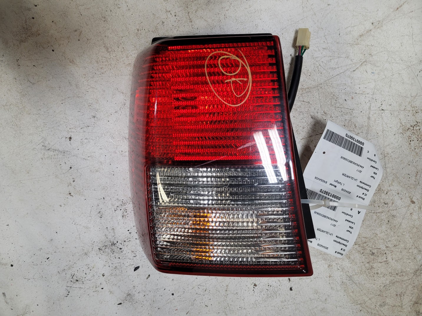 Taillight Assembly for Mitsubishi vehicles