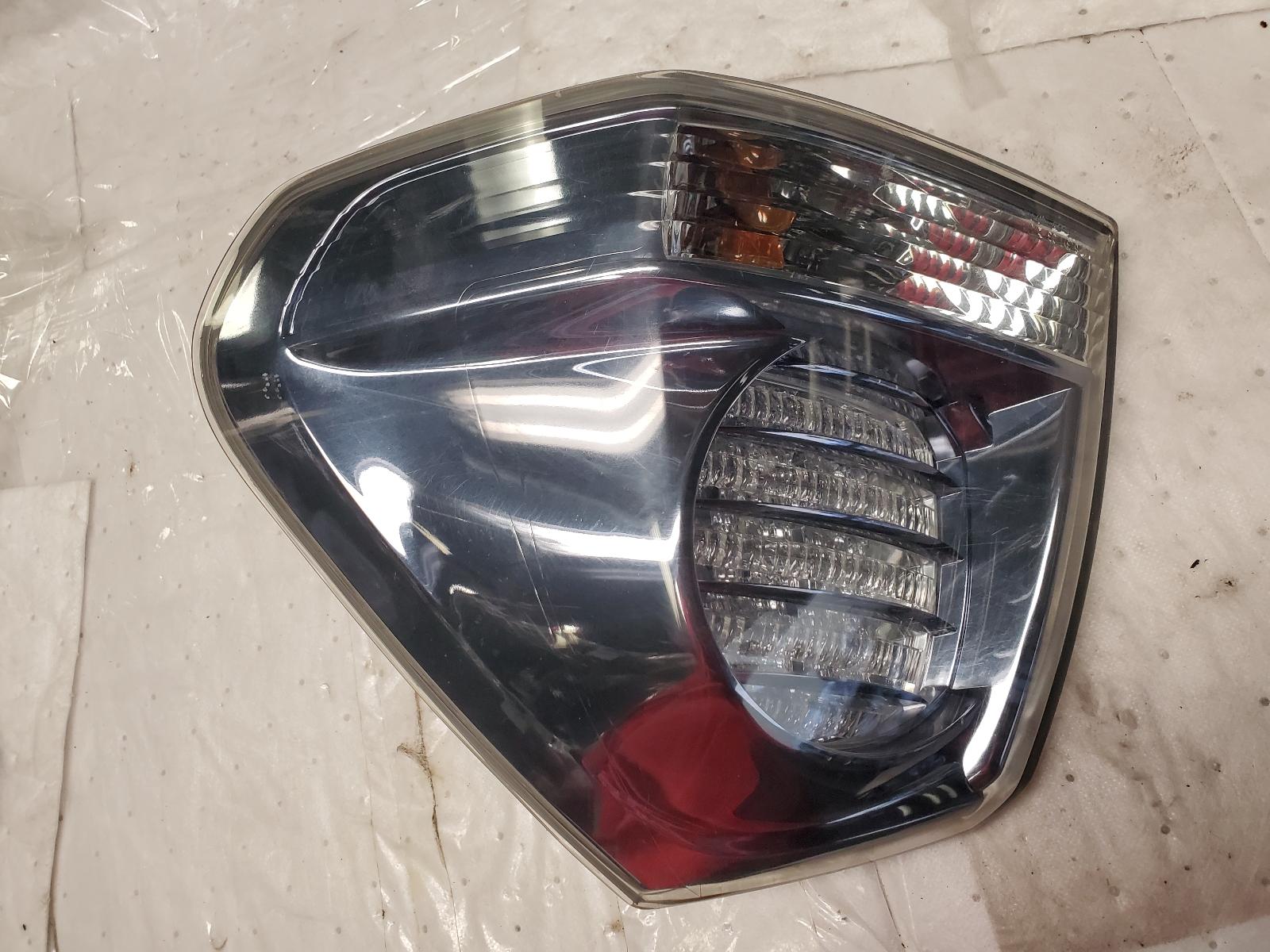 Taillight Assembly for Lexus vehicles