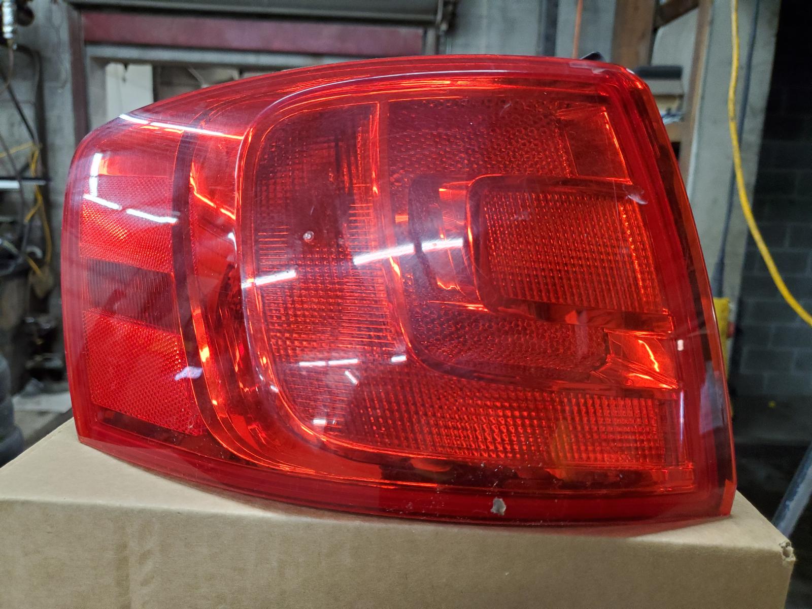 Taillight Assembly for Volkswagen vehicles