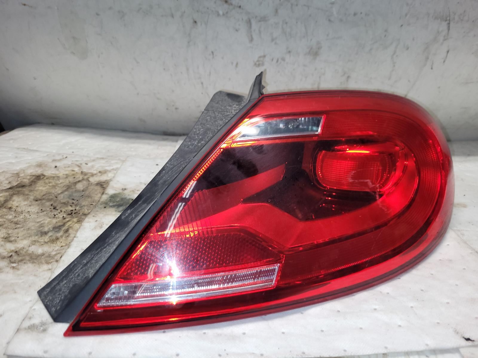 Taillight Assembly for Volkswagen vehicles