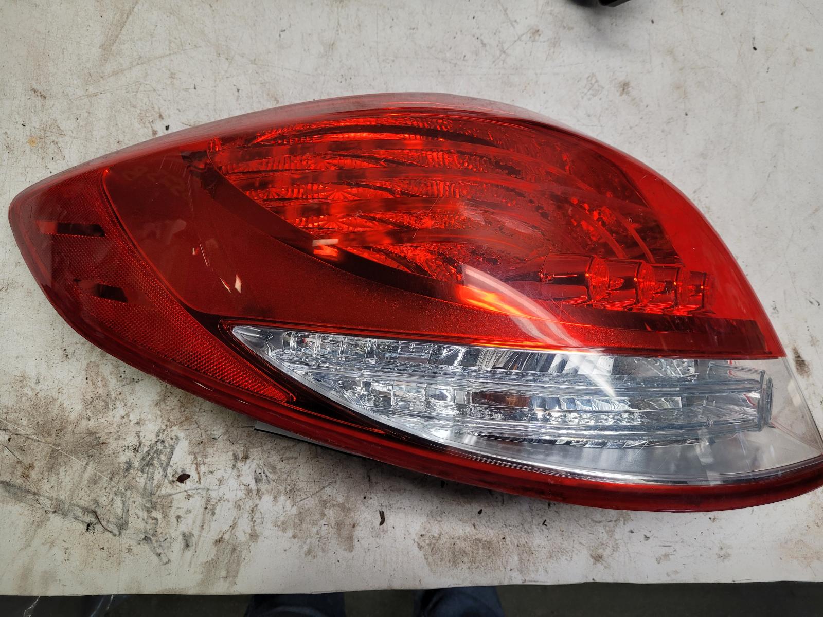 Taillight Assembly for Hyundai vehicles