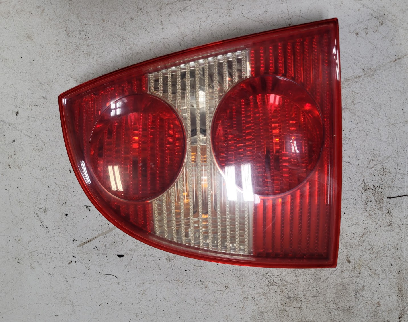 Taillight Assembly for Volkswagen vehicles
