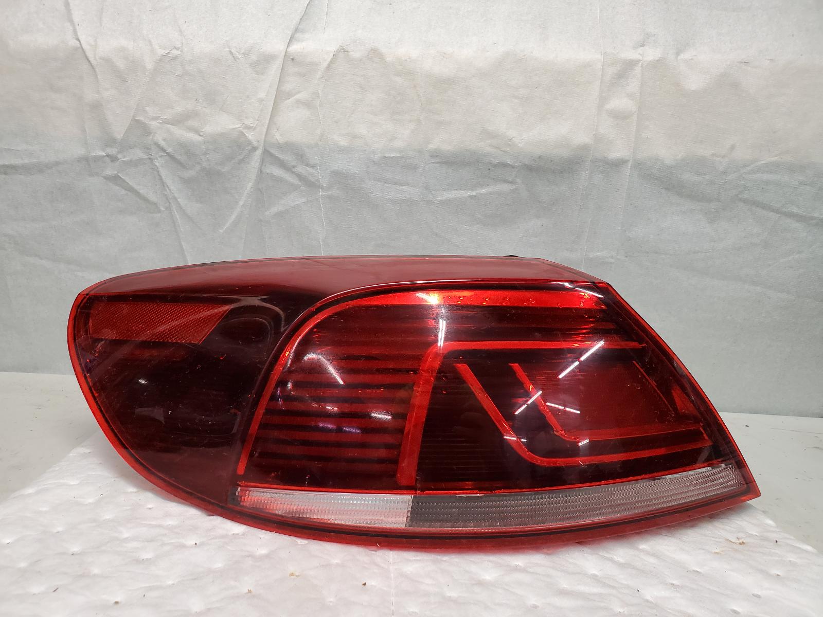 Taillight Assembly for Volkswagen vehicles