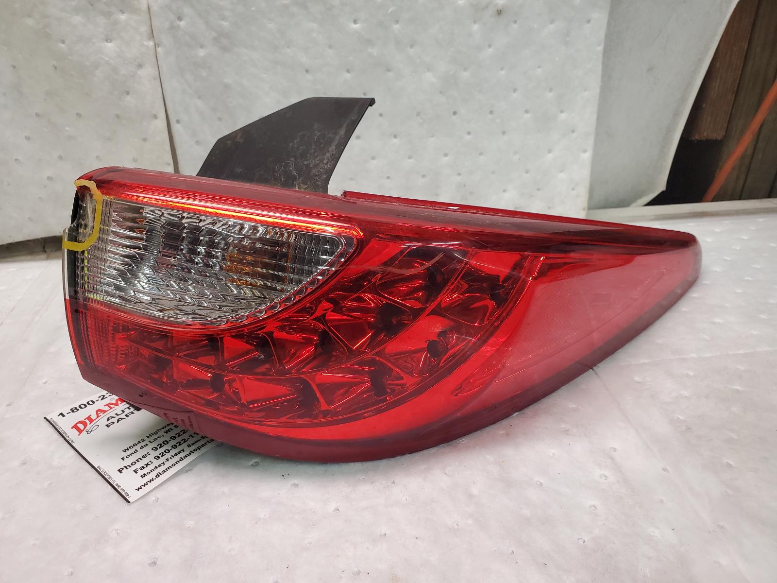 Taillight Assembly for Infiniti vehicles