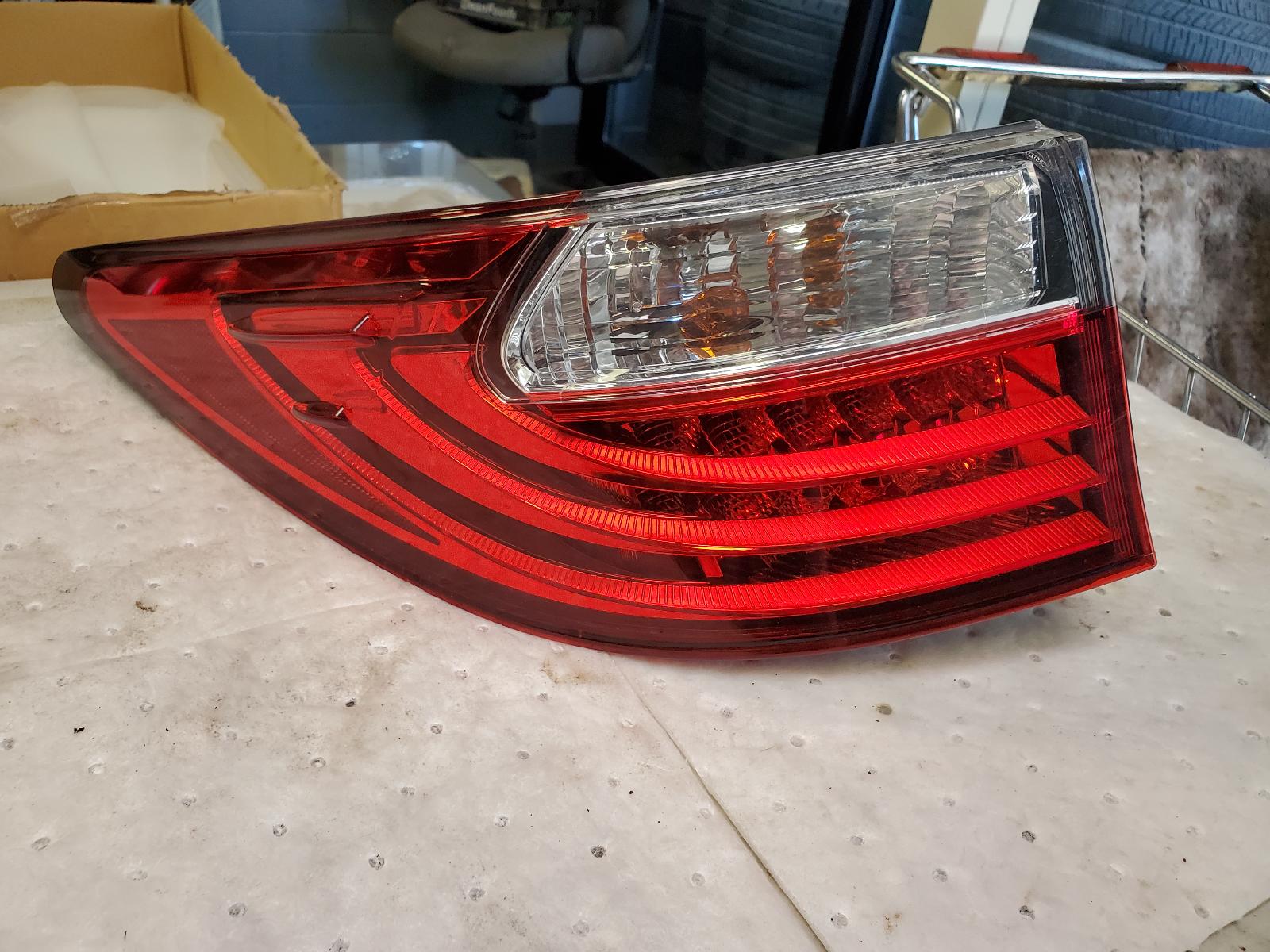 Taillight Assembly for Lexus vehicles