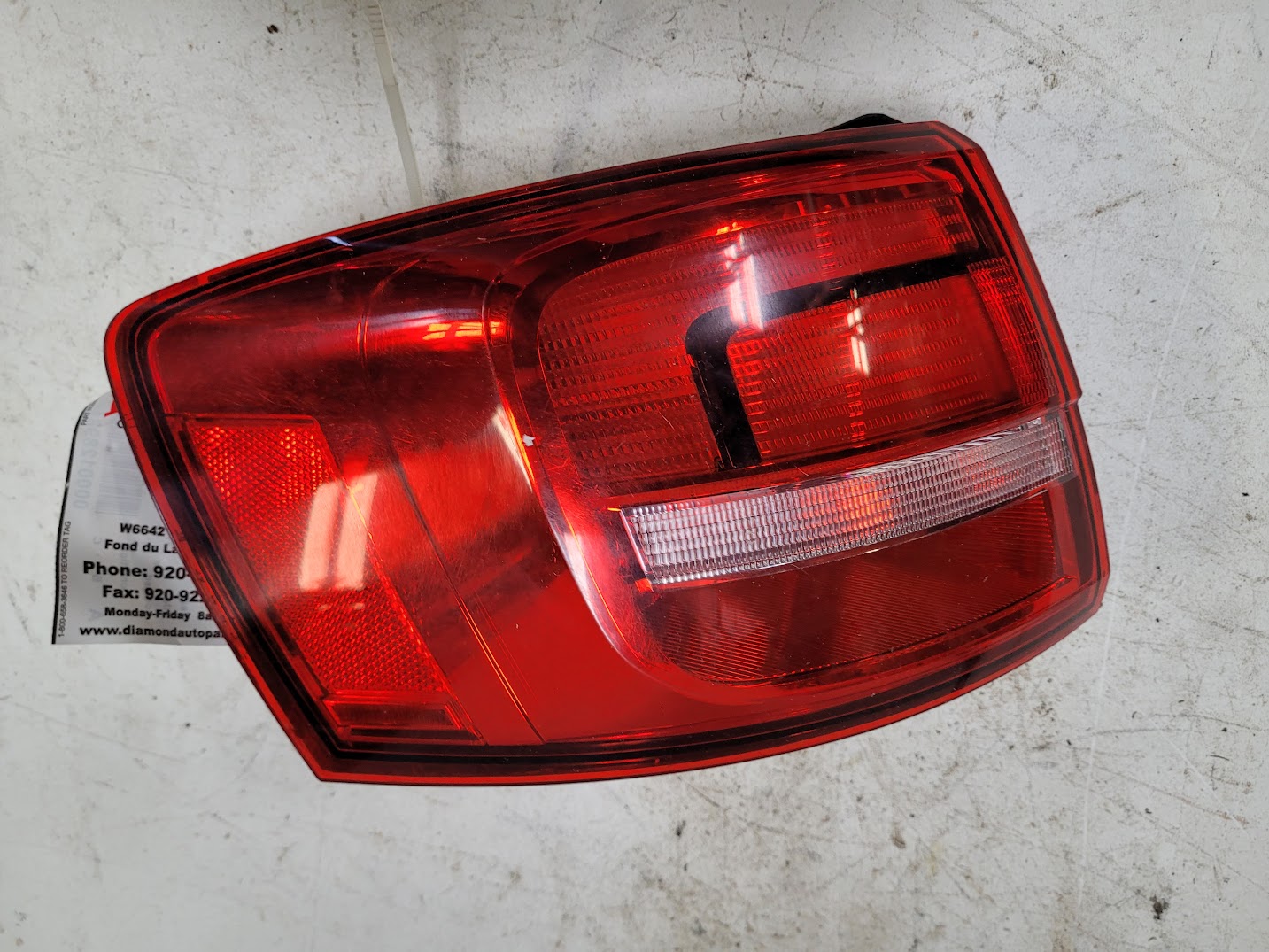 Taillight Assembly for Volkswagen vehicles