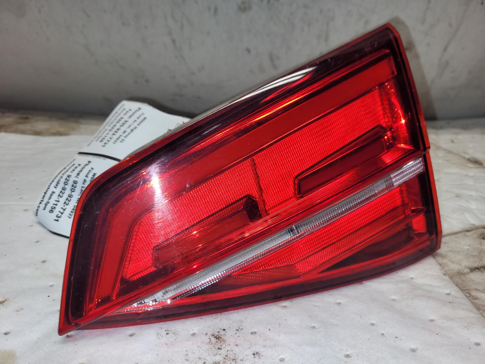 Taillight Assembly for Volkswagen vehicles