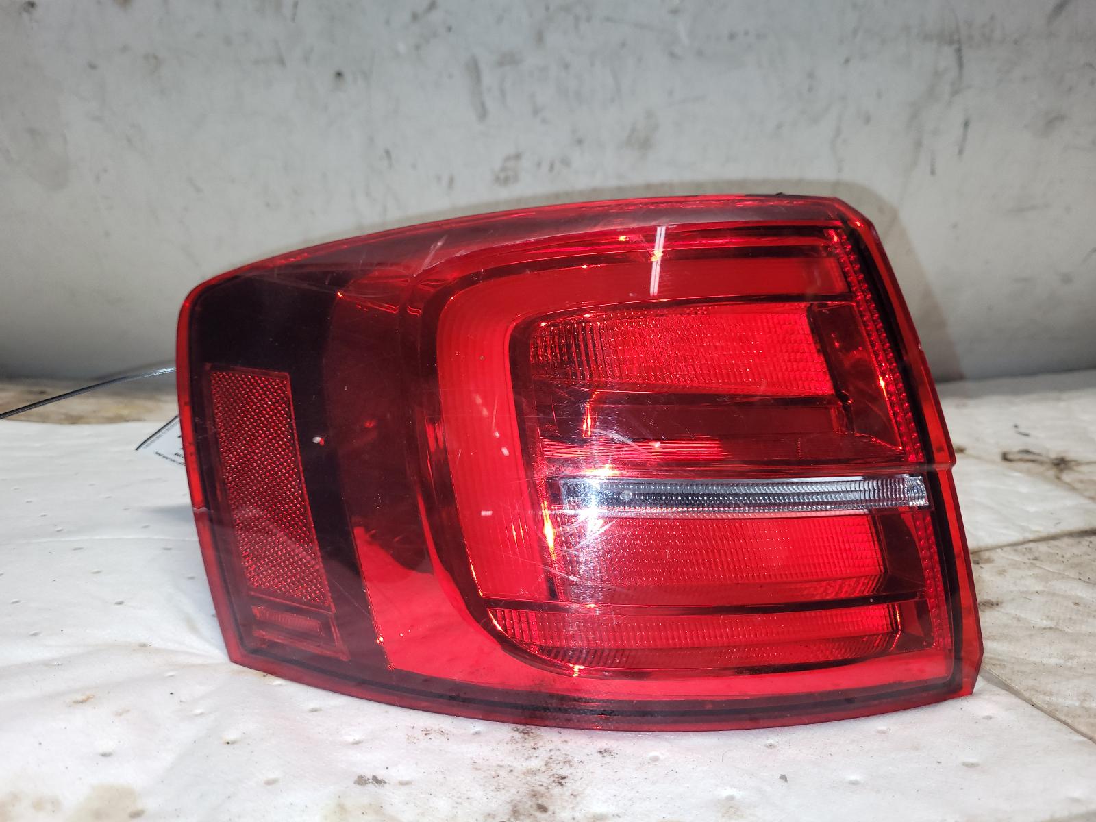Taillight Assembly for Volkswagen vehicles