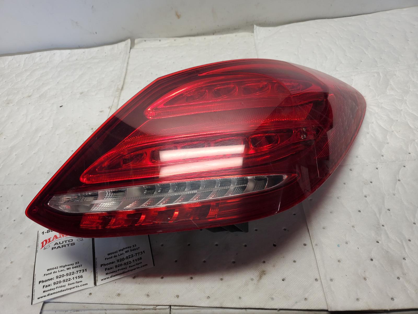Taillight Assembly for Mercedes-Benz vehicles