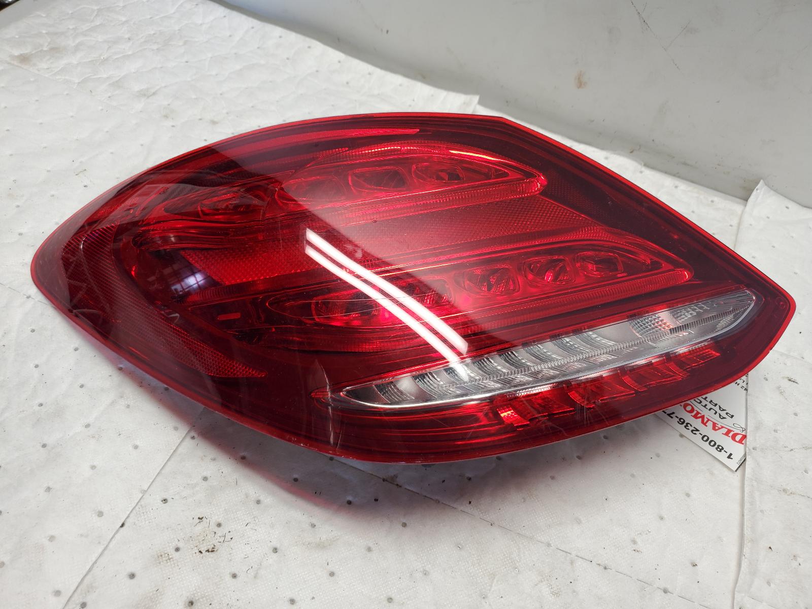 Taillight Assembly for Mercedes-Benz vehicles